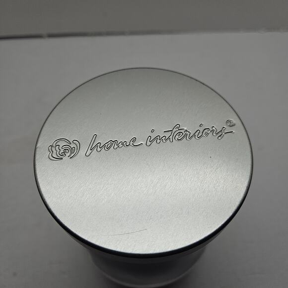 Home Interiors 15.5 Oz "Hurricane" Jar Sized Scented Candle Iris NOS - Picture 2 of 4